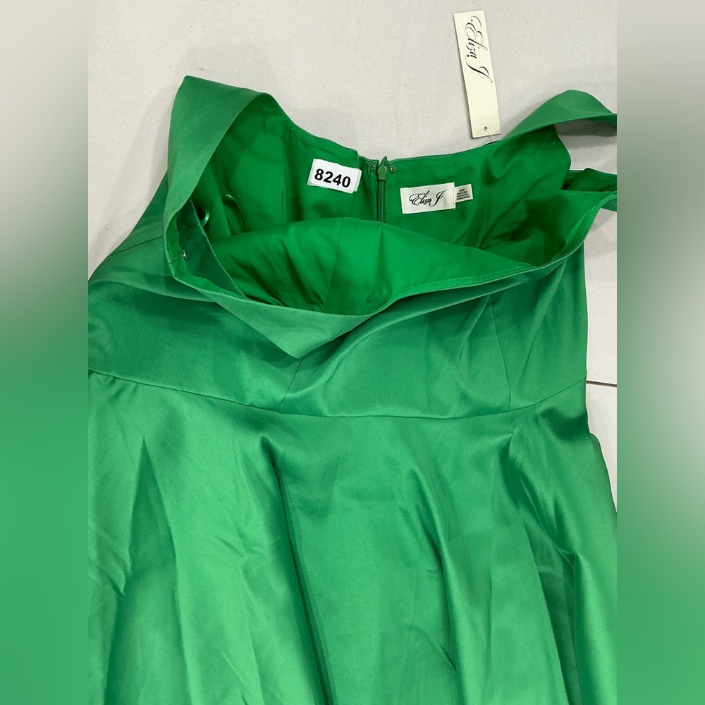 Eliza J Women's Dresses Asymmetrical Midi Green New - Picture 10 of 16